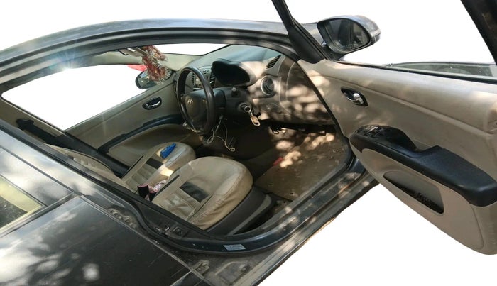 2013 Hyundai i10 SPORTZ 1.2, Petrol, Manual, 62,683 km, interior