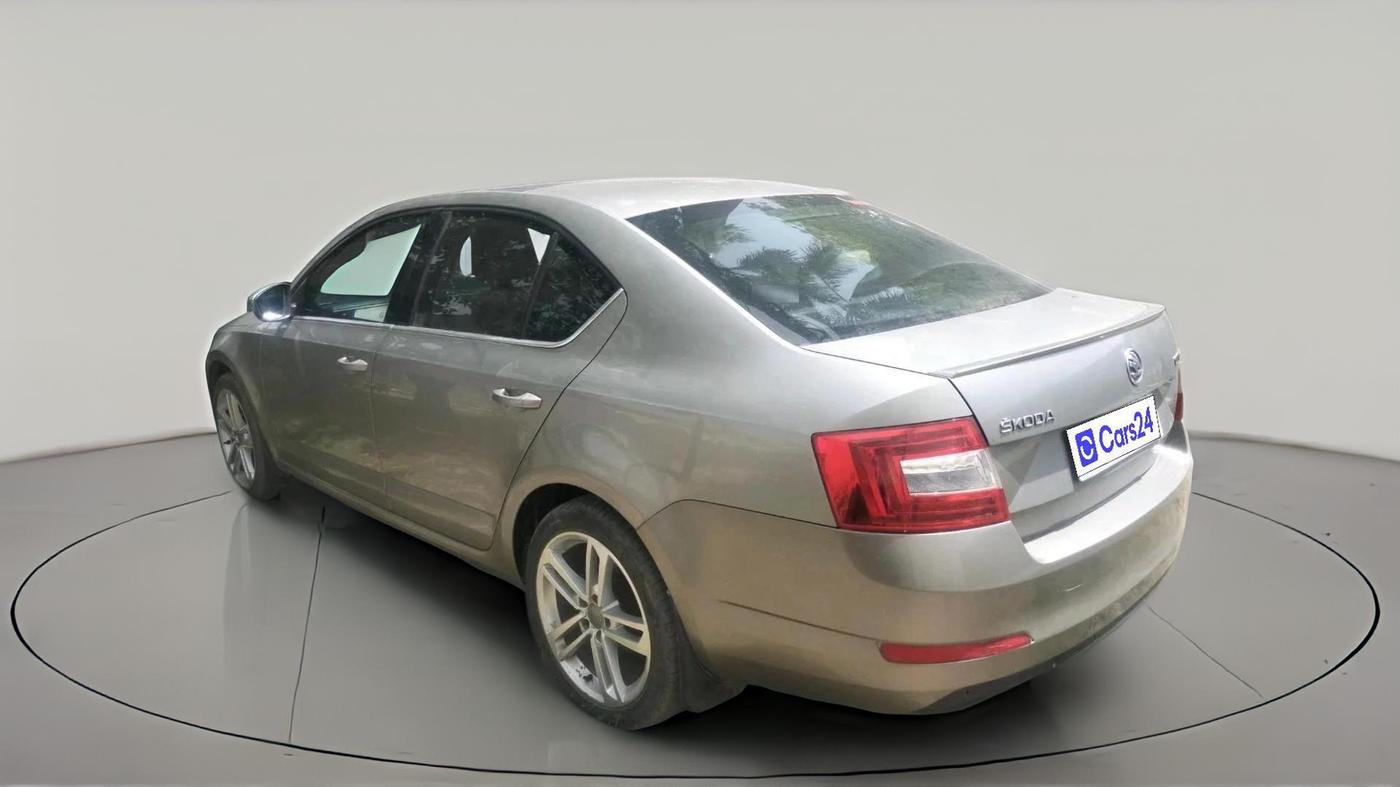 2014 Skoda Octavia ELEGANCE 1.8 TSI AT, Petrol, Automatic, 85,614 km, exterior