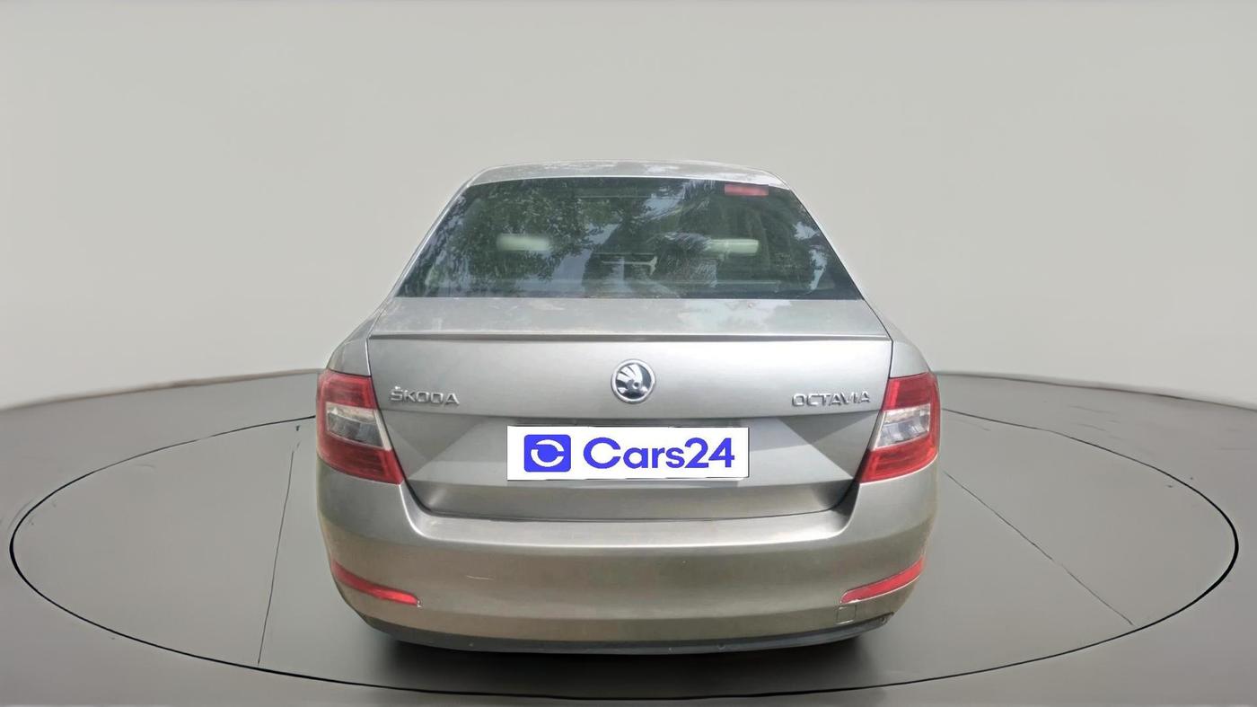 2014 Skoda Octavia ELEGANCE 1.8 TSI AT, Petrol, Automatic, 85,614 km, exterior