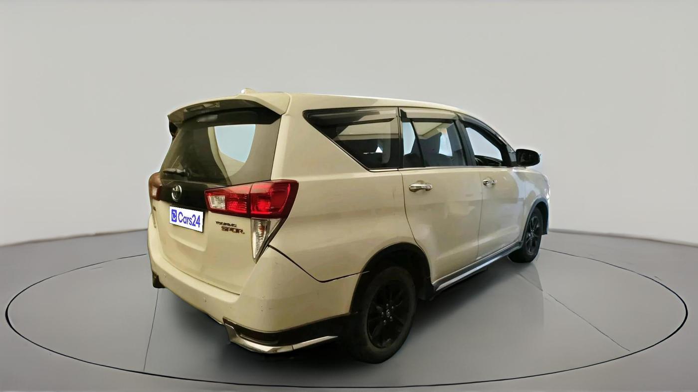 2017 Toyota Innova Crysta TOURING SPORT DIESEL AT, Diesel, Automatic, 60,681 km, exterior