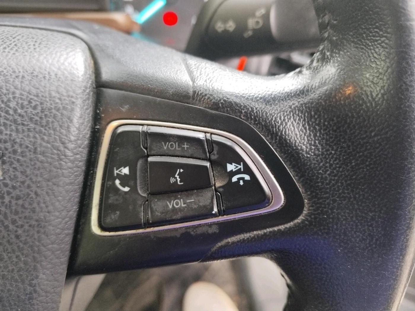 2018 Ford Ecosport TITANIUM 1.5L DIESEL, Diesel, Manual, 1,02,557 km, interior