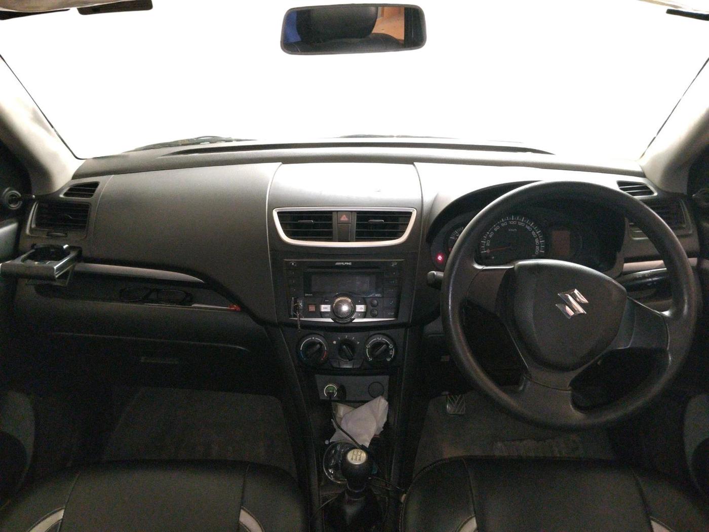 2015 Maruti Swift LXI, Petrol, Manual, 67,290 km, interior