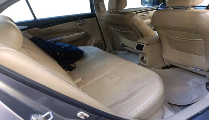 2016 Maruti Ciaz ZDI SHVS, Diesel, Manual, 2,27,141 km, interior