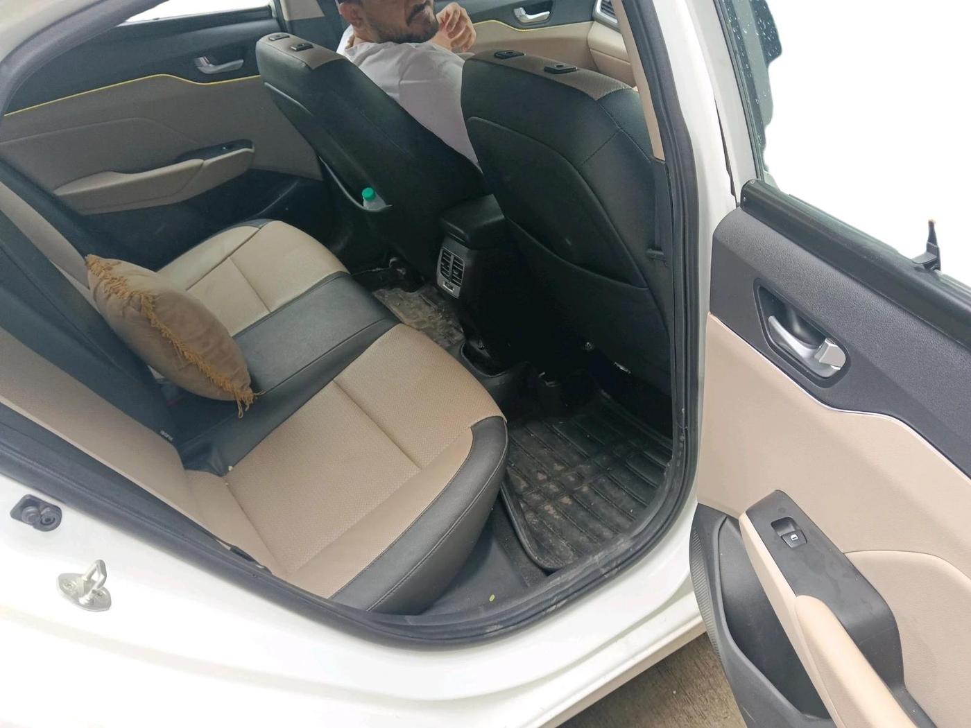 2019 Hyundai Verna 1.6 VTVT SX O, Petrol, Manual, 42,922 km, interior