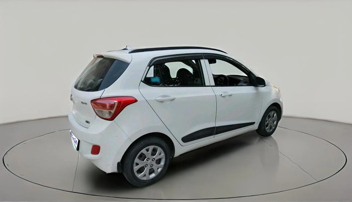 2015 Hyundai Grand i10 SPORTZ 1.2 KAPPA VTVT, Petrol, Manual, 67,381 km, exterior