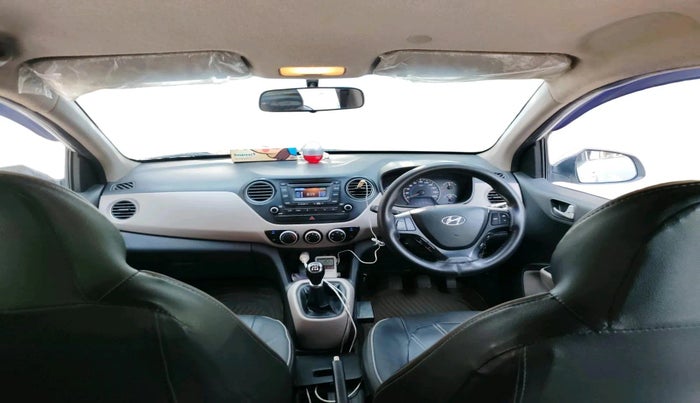 2015 Hyundai Grand i10 SPORTZ 1.2 KAPPA VTVT, Petrol, Manual, 67,381 km, interior