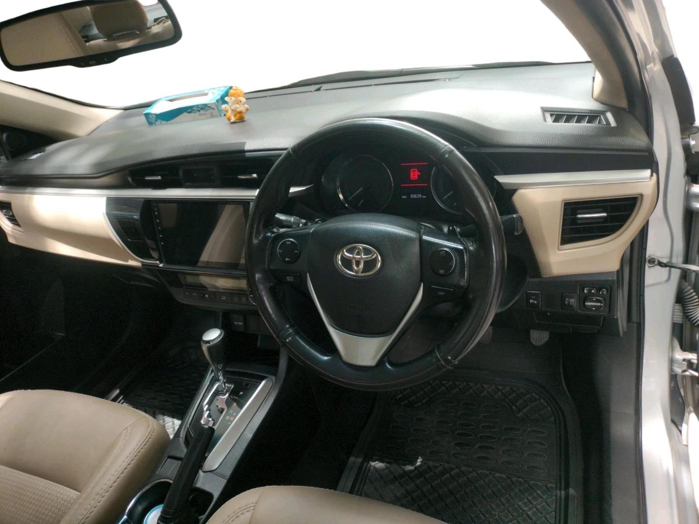 2016 Toyota Corolla Altis G CVT PETROL, Petrol, Automatic, 83,639 km, interior