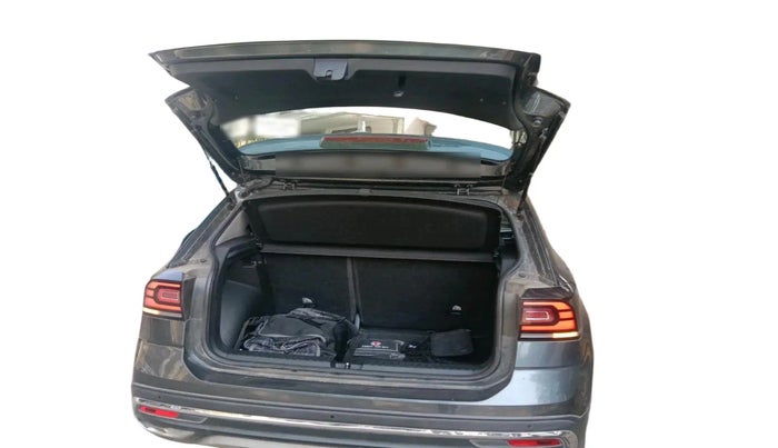 2023 Volkswagen TAIGUN GT PLUS 1.5 TSI DSG, Petrol, Automatic, 20,300 km, exterior