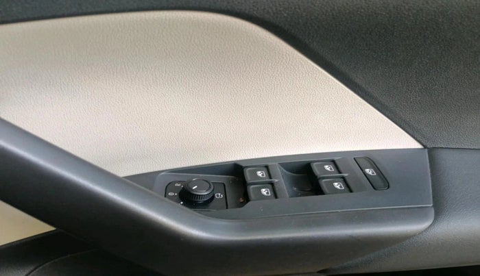 2023 Volkswagen TAIGUN GT PLUS 1.5 TSI DSG, Petrol, Automatic, 20,300 km, interior