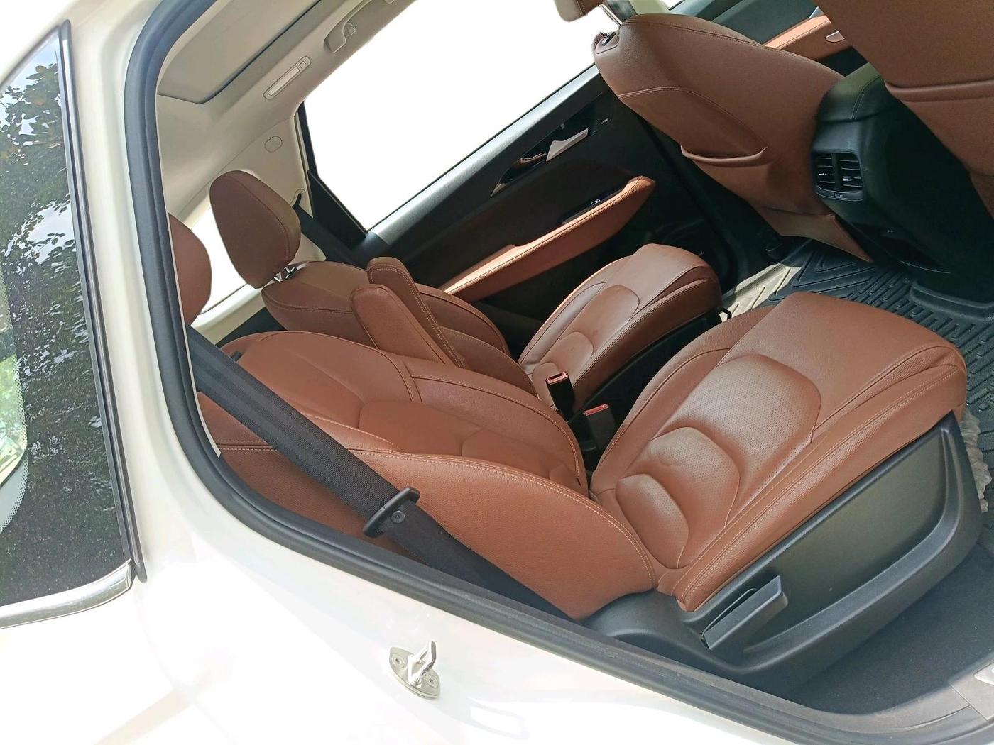 2021 MG HECTOR PLUS SHARP 1.5 PETROL TURBO CVT 6-STR, Petrol, Automatic, 48,405 km, interior