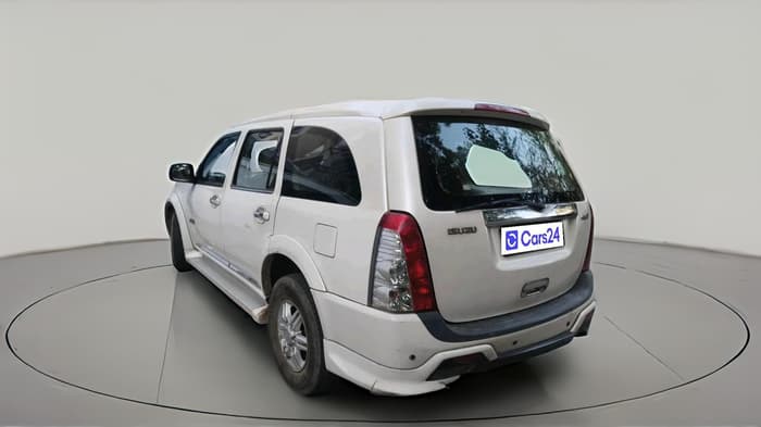 2016 ISUZU MU-7 Premium 4x2 AT, Diesel, Automatic, 1,31,961 km, exterior