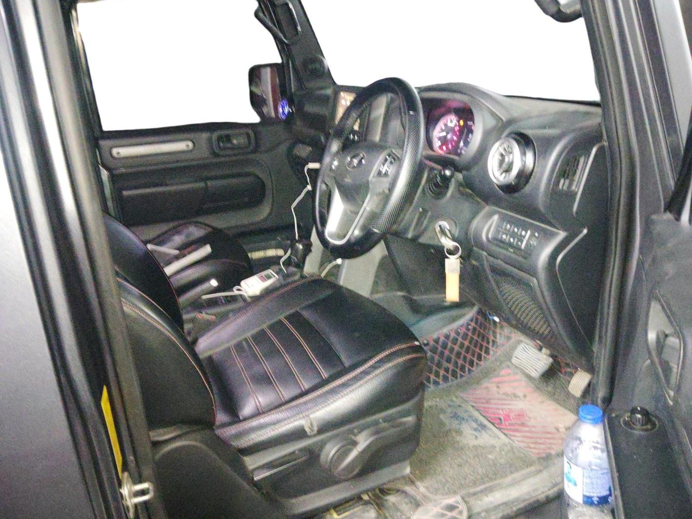 2022 Mahindra Thar LX D AT 4WD HT, Diesel, Automatic, 46,384 km, interior
