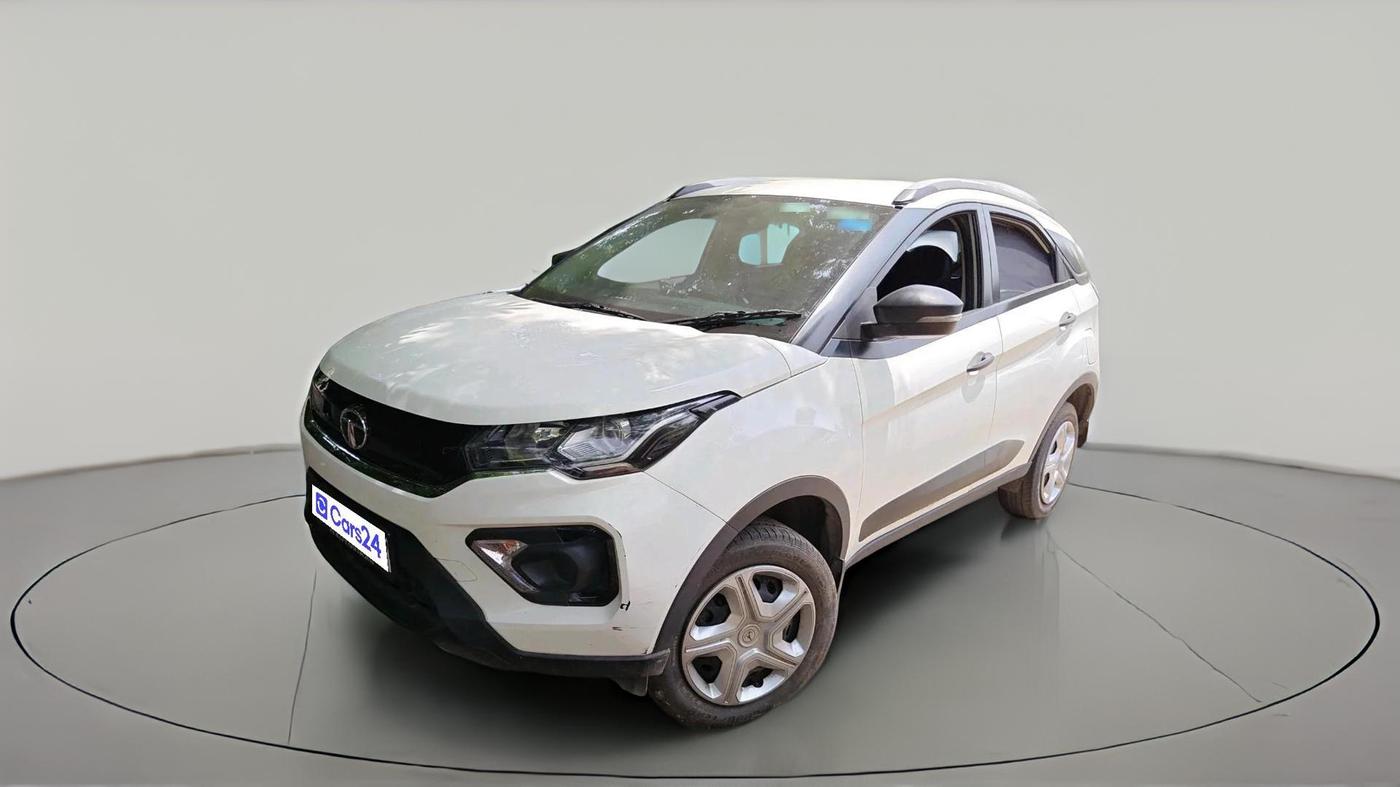 2023 Tata NEXON XM PETROL, Petrol, Manual, 25,104 km, exterior
