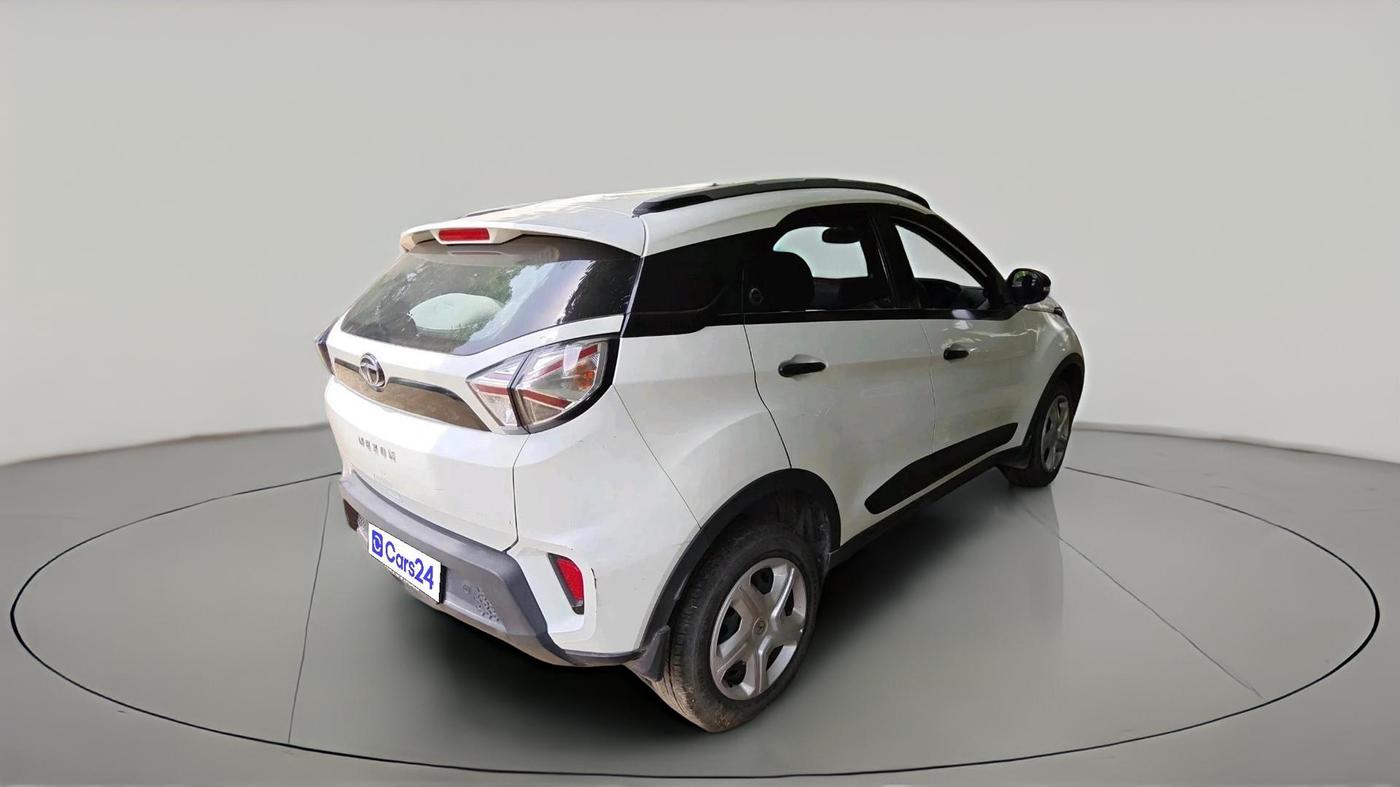 2023 Tata NEXON XM PETROL, Petrol, Manual, 25,104 km, exterior