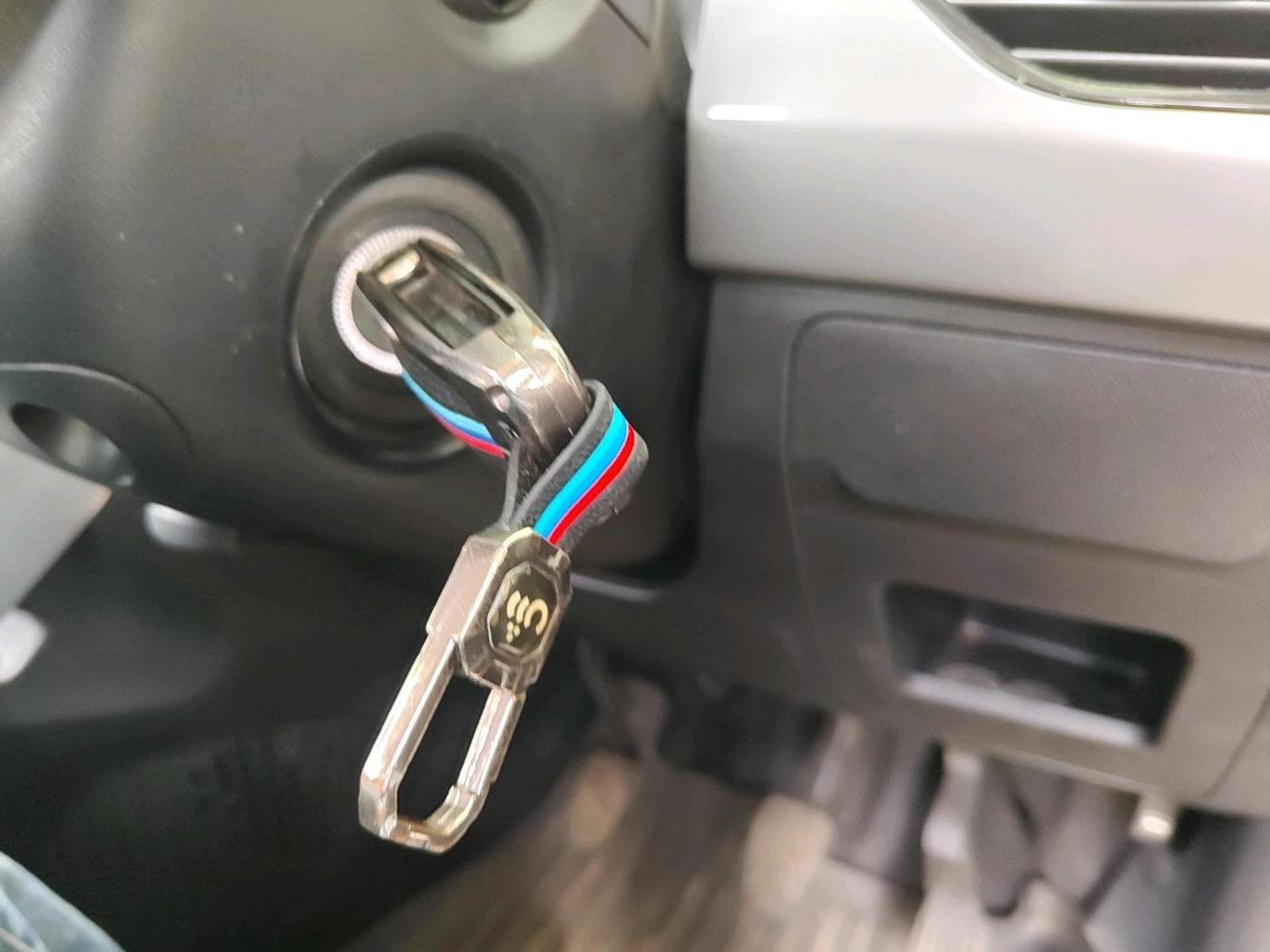 2023 Tata NEXON XM PETROL, Petrol, Manual, 25,104 km, interior