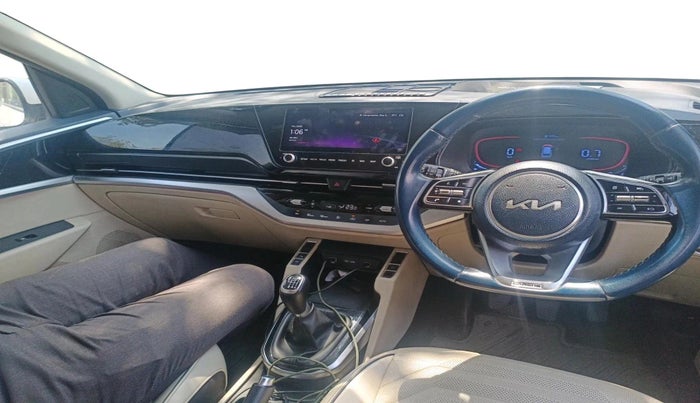 2022 KIA CARENS LUXURY 1.5 DIESEL 7 STR, Diesel, Manual, 81,477 km, interior