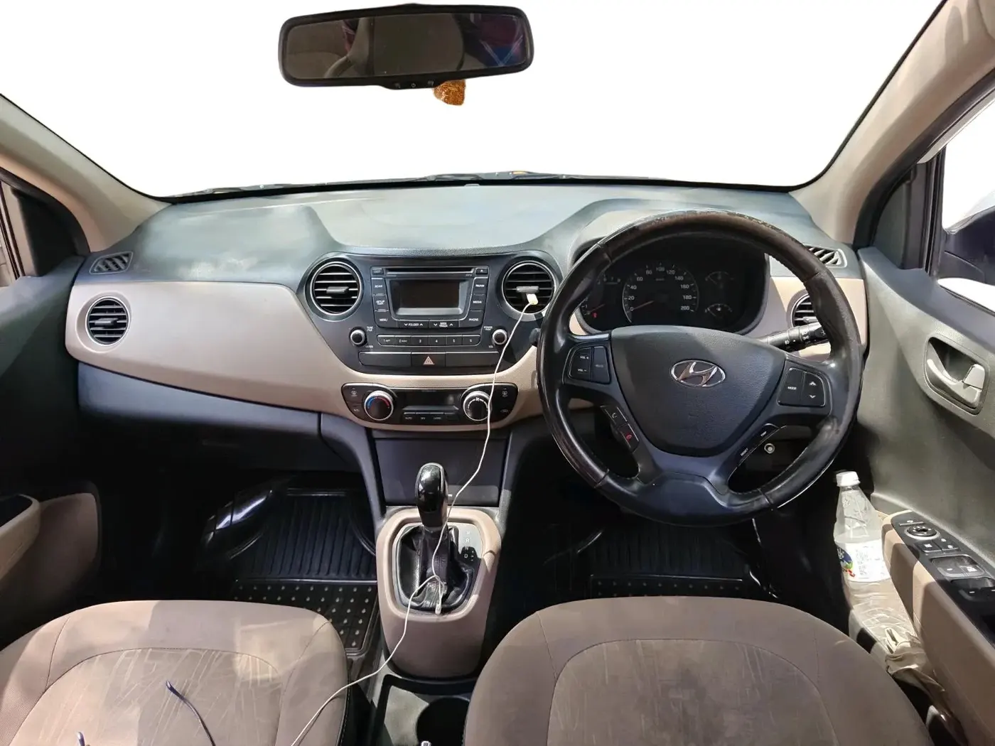 2014 Hyundai Xcent SX AT 1.2 (O), Petrol, Automatic, 90,867 km, interior