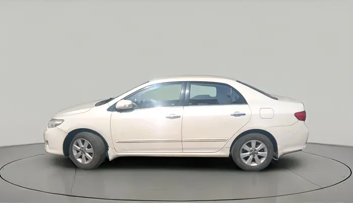 2011 Toyota Corolla Altis G PETROL, Petrol, Manual, 1,14,617 km, exterior