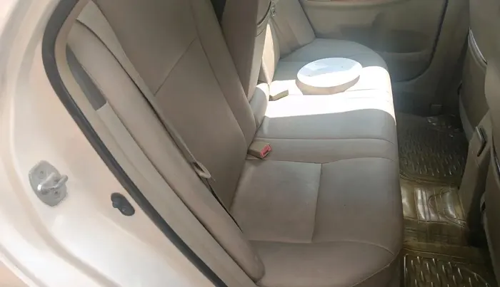 2011 Toyota Corolla Altis G PETROL, Petrol, Manual, 1,14,617 km, interior