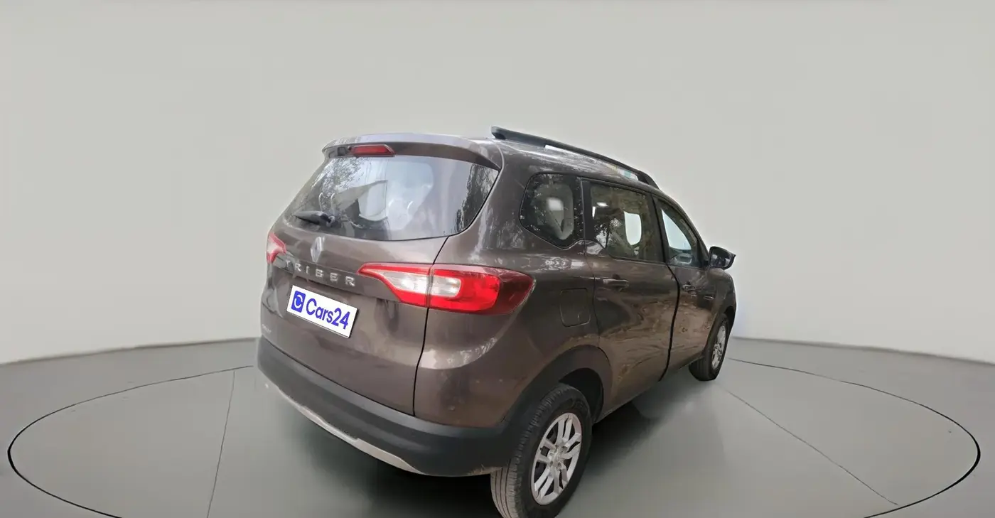 2024 Renault TRIBER RXT, Petrol, Manual, 14,110 km, exterior