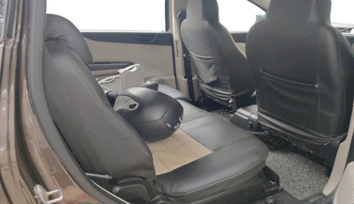 2024 Renault TRIBER RXT, Petrol, Manual, 14,061 km, interior