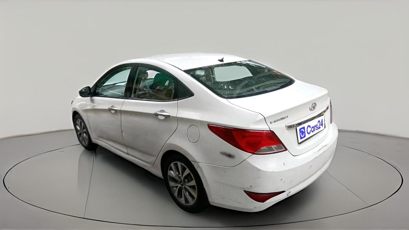2015 Hyundai Verna FLUIDIC 4S 1.6 VTVT S(O), CNG, Manual, 96,199 km, exterior