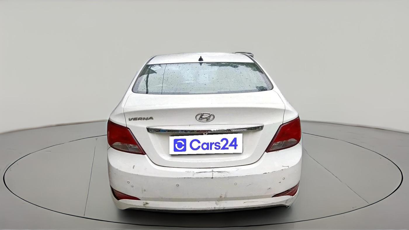 2015 Hyundai Verna FLUIDIC 4S 1.6 VTVT S(O), CNG, Manual, 96,199 km, exterior