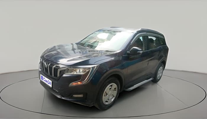 2022 Mahindra XUV700 MX P MT 5 STR, Petrol, Manual, 57,503 km, exterior