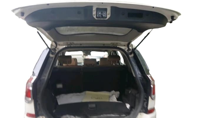 2020 Mahindra XUV500 W11 AT, Diesel, Automatic, 58,022 km, exterior