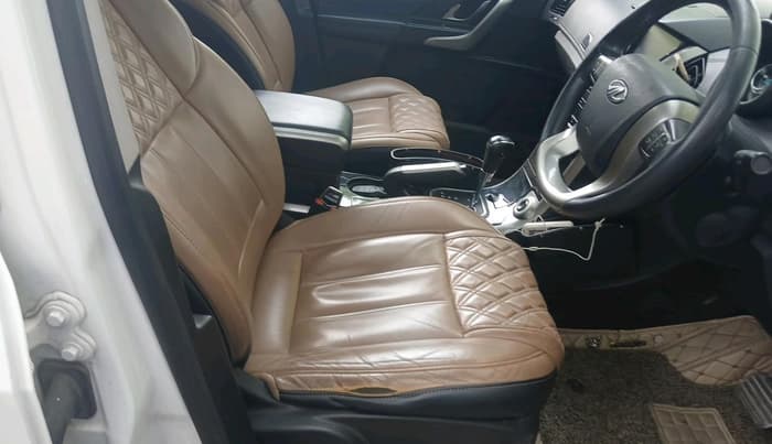 2020 Mahindra XUV500 W11 AT, Diesel, Automatic, 58,022 km, interior