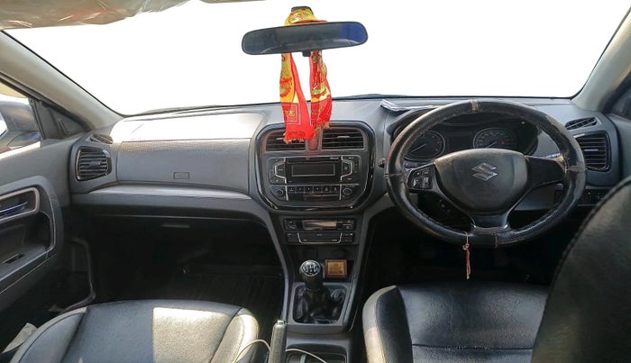 2016 Maruti Vitara Brezza ZDI, Diesel, Manual, 99,586 km, interior