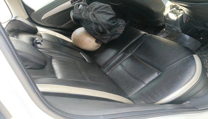 2016 Maruti Vitara Brezza ZDI, Diesel, Manual, 99,586 km, interior