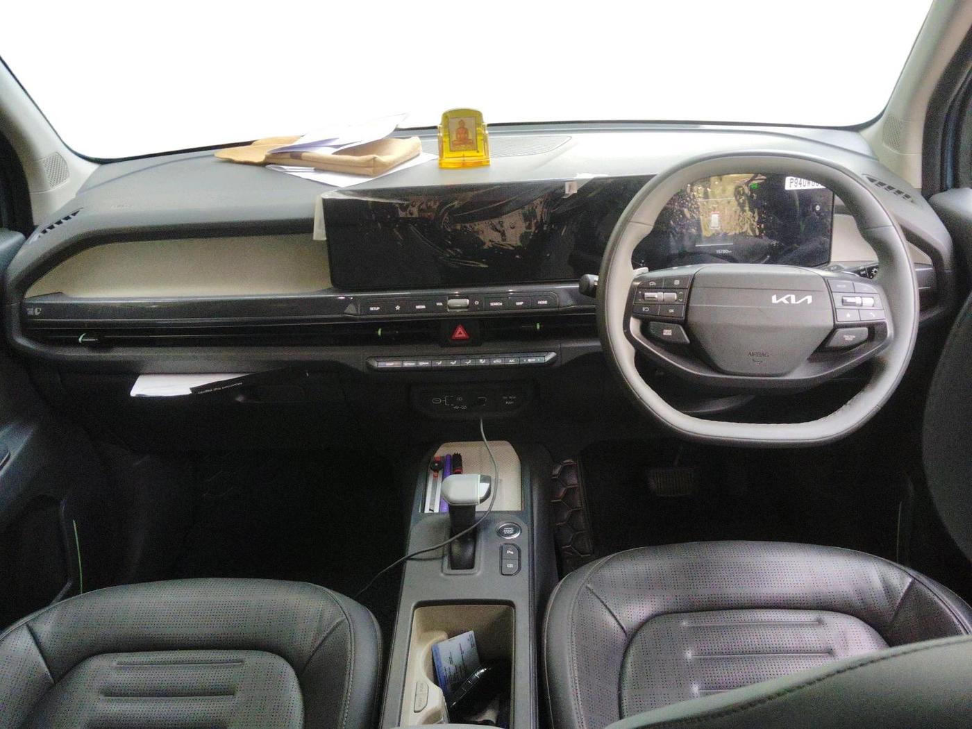 2025 KIA SONET 	 HTX 1.0 TURBO DCT, Petrol, Automatic, 15,804 km, interior