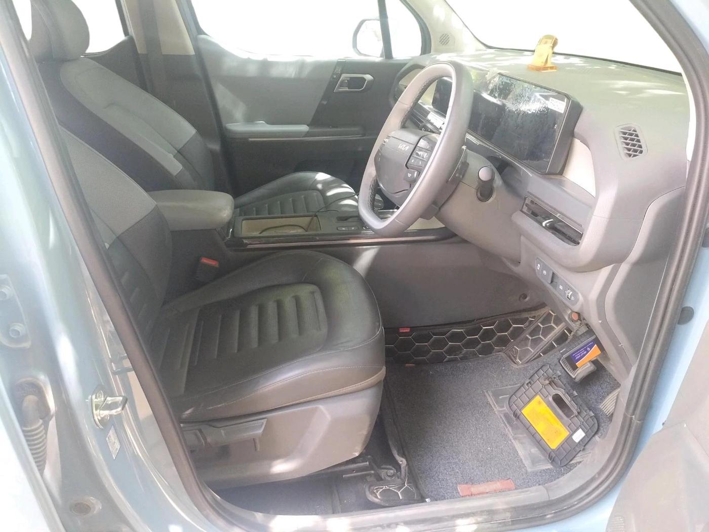 2025 KIA SONET 	 HTX 1.0 TURBO DCT, Petrol, Automatic, 15,804 km, interior