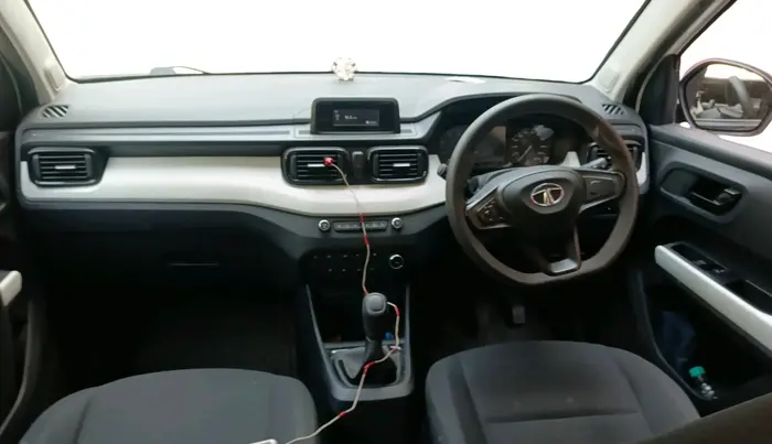 2023 Tata PUNCH PURE MT, Petrol, Manual, 35,647 km, interior