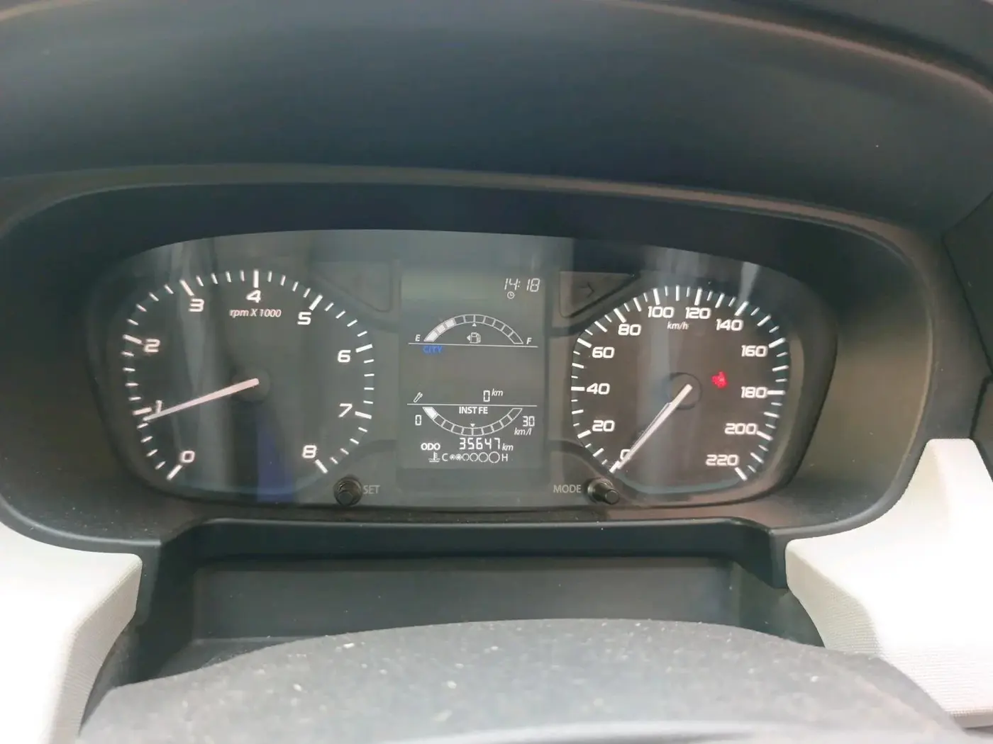2023 Tata PUNCH PURE MT, Petrol, Manual, 35,647 km, interior