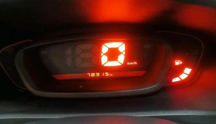 2016 Renault Kwid RXT 1.0, Petrol, Manual, 78,915 km, interior