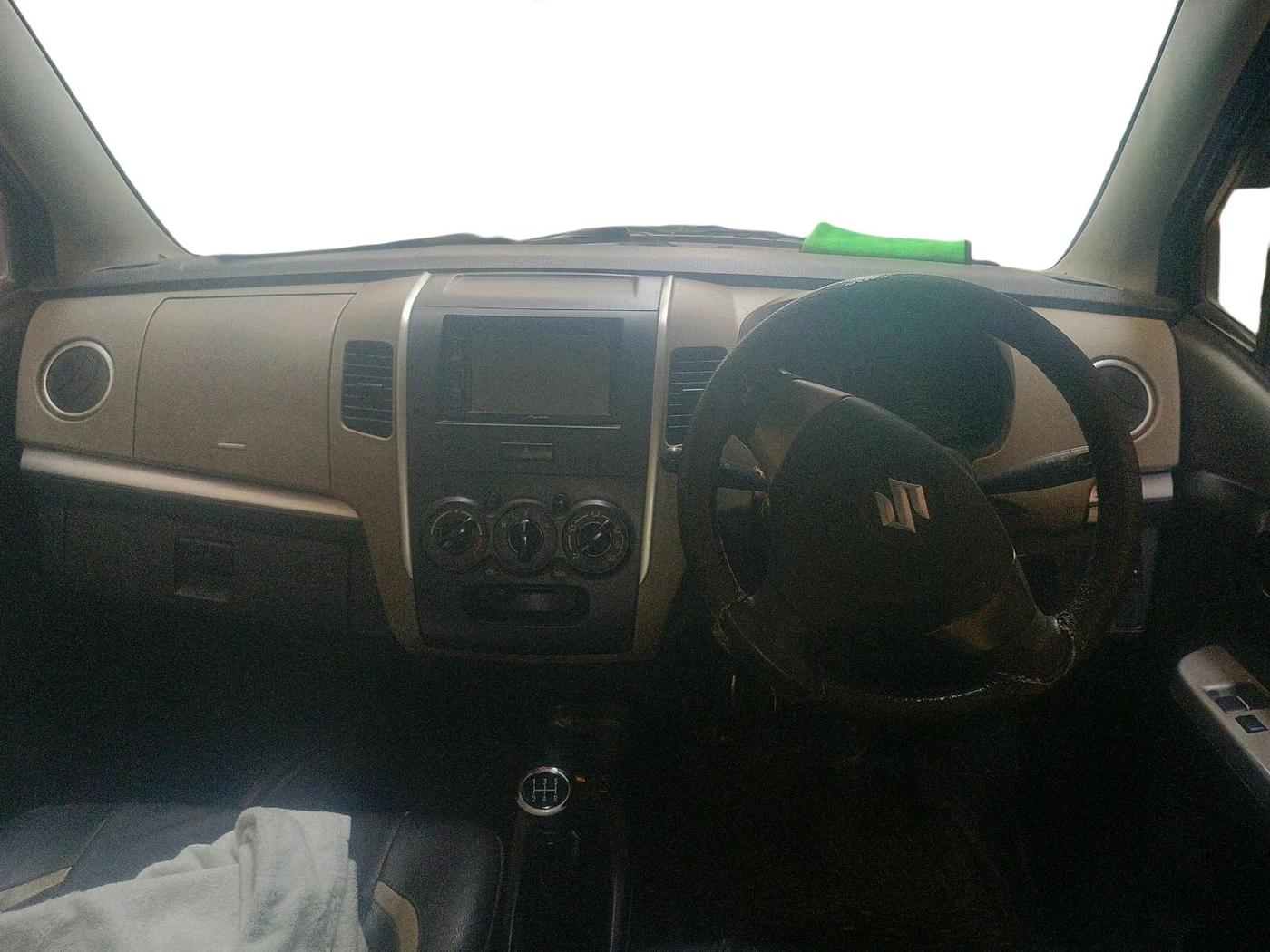 2016 Maruti Wagon R 1.0 LXI CNG, CNG, Manual, 92,131 km, interior