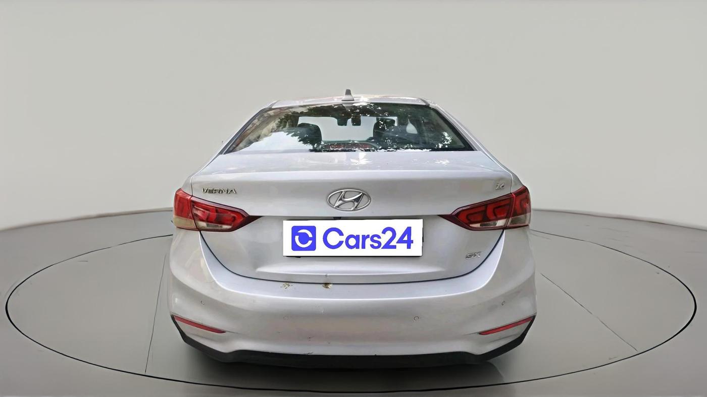 2017 Hyundai Verna 1.6 VTVT SX (O) AT, Petrol, Automatic, 68,837 km, exterior