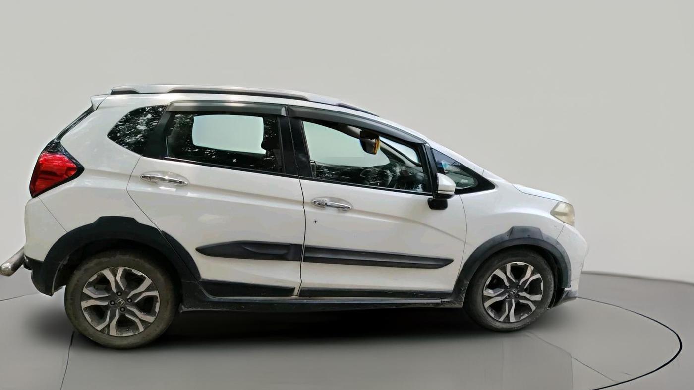 2017 Honda WR-V 1.5L I-DTEC VX MT, Diesel, Manual, 1,05,904 km, exterior