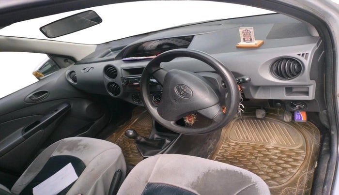 2012 Toyota Etios G, Petrol, Manual, 68,200 km, interior