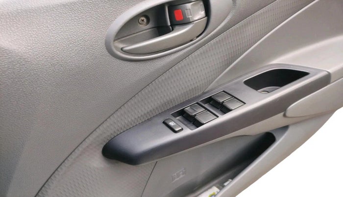 2012 Toyota Etios G, Petrol, Manual, 68,200 km, interior