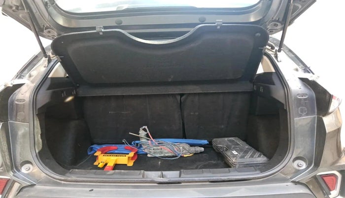 2022 Tata NEXON XZ PLUS DIESEL, Diesel, Manual, 38,838 km, exterior