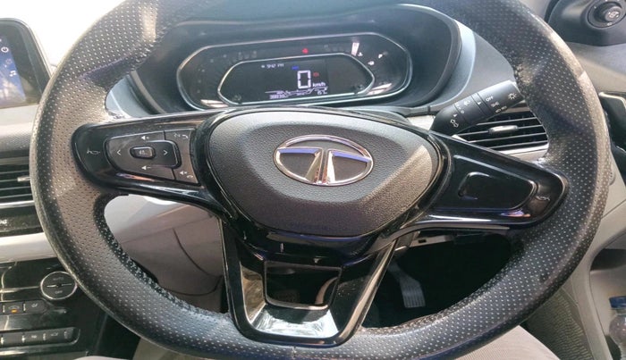 2022 Tata NEXON XZ PLUS DIESEL, Diesel, Manual, 38,838 km, interior