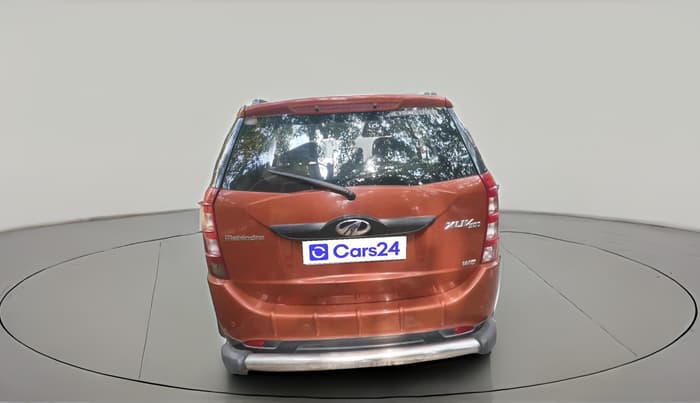 2017 Mahindra XUV500 W6 1.99, Diesel, Manual, 60,238 km, exterior