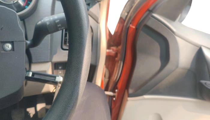 2017 Mahindra XUV500 W6 1.99, Diesel, Manual, 60,238 km, interior