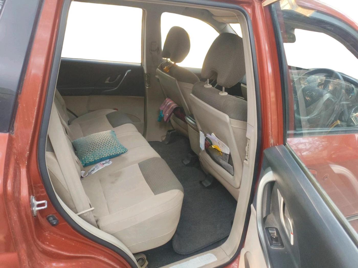 2017 Mahindra XUV500 W6 1.99, Diesel, Manual, 60,238 km, interior