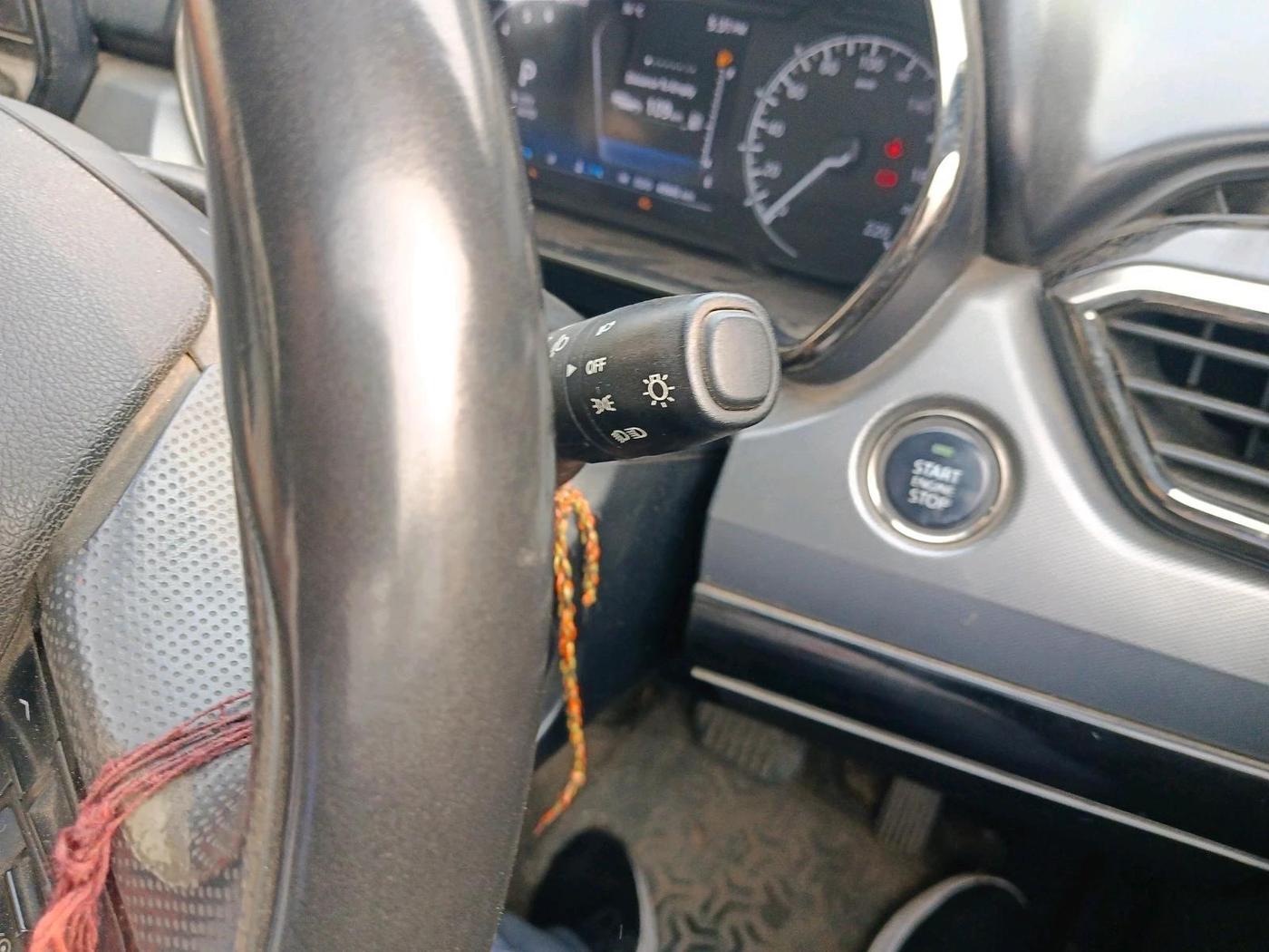 2022 Tata Safari XZA PLUS DARK EDITION, Diesel, Automatic, 49,947 km, interior