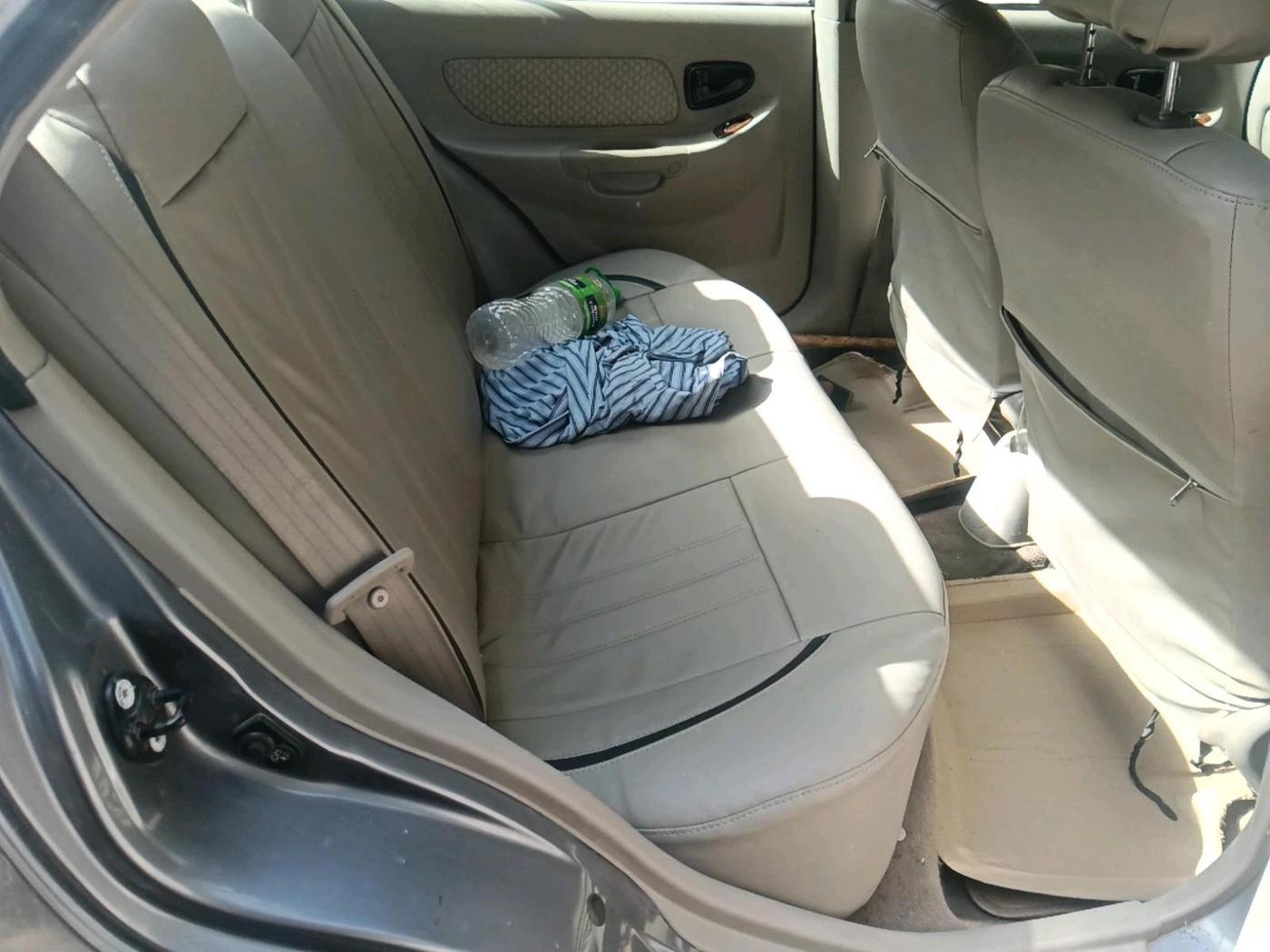 2011 Hyundai Accent GLE, Petrol, Manual, 75,390 km, interior