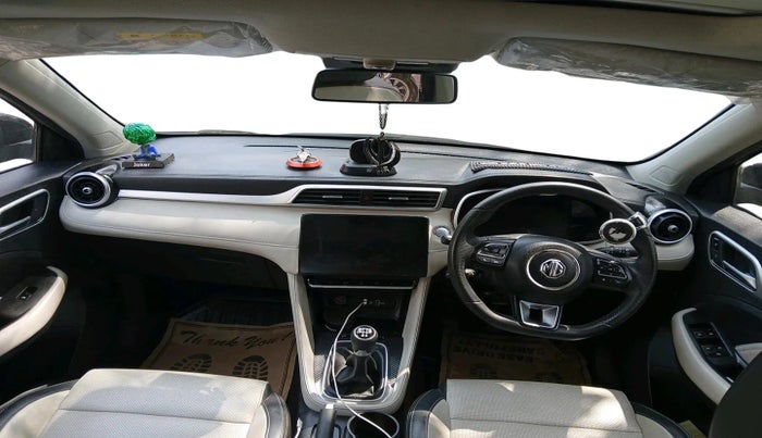 2022 MG ASTOR SHARP 1.5 MT, Petrol, Manual, 20,375 km, interior